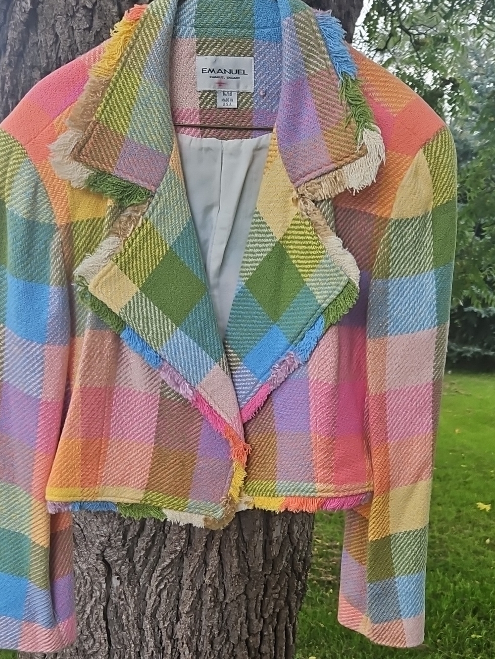 Emanuel Ungaro Pastel Multicolor Plaid Cropped Blazer, Size Large